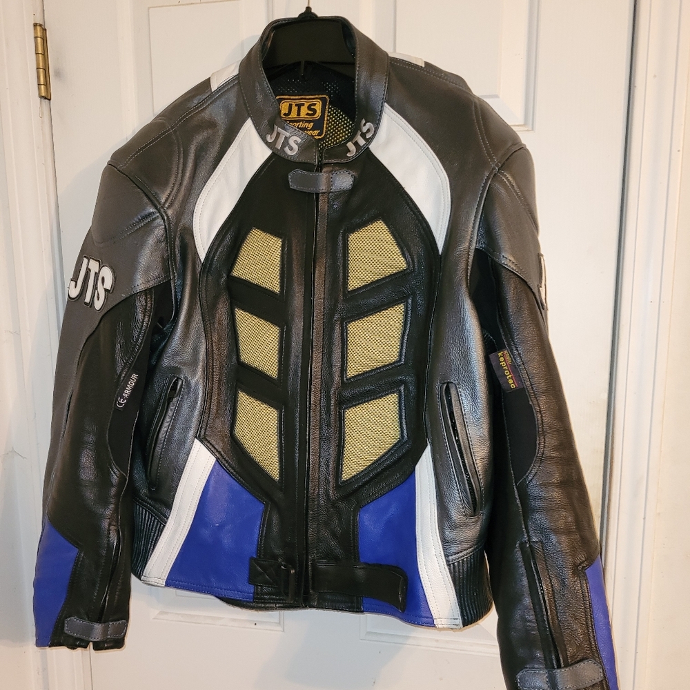 JTS leather motorcycle racing Jacket 52 armor multi colored. Excellent 2xl/3xl